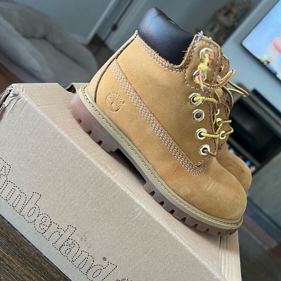 Timberland construction boots- size 11c - Picture 1 of 4